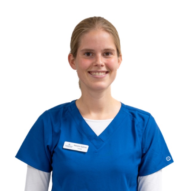 Natalie Kjølner, lege